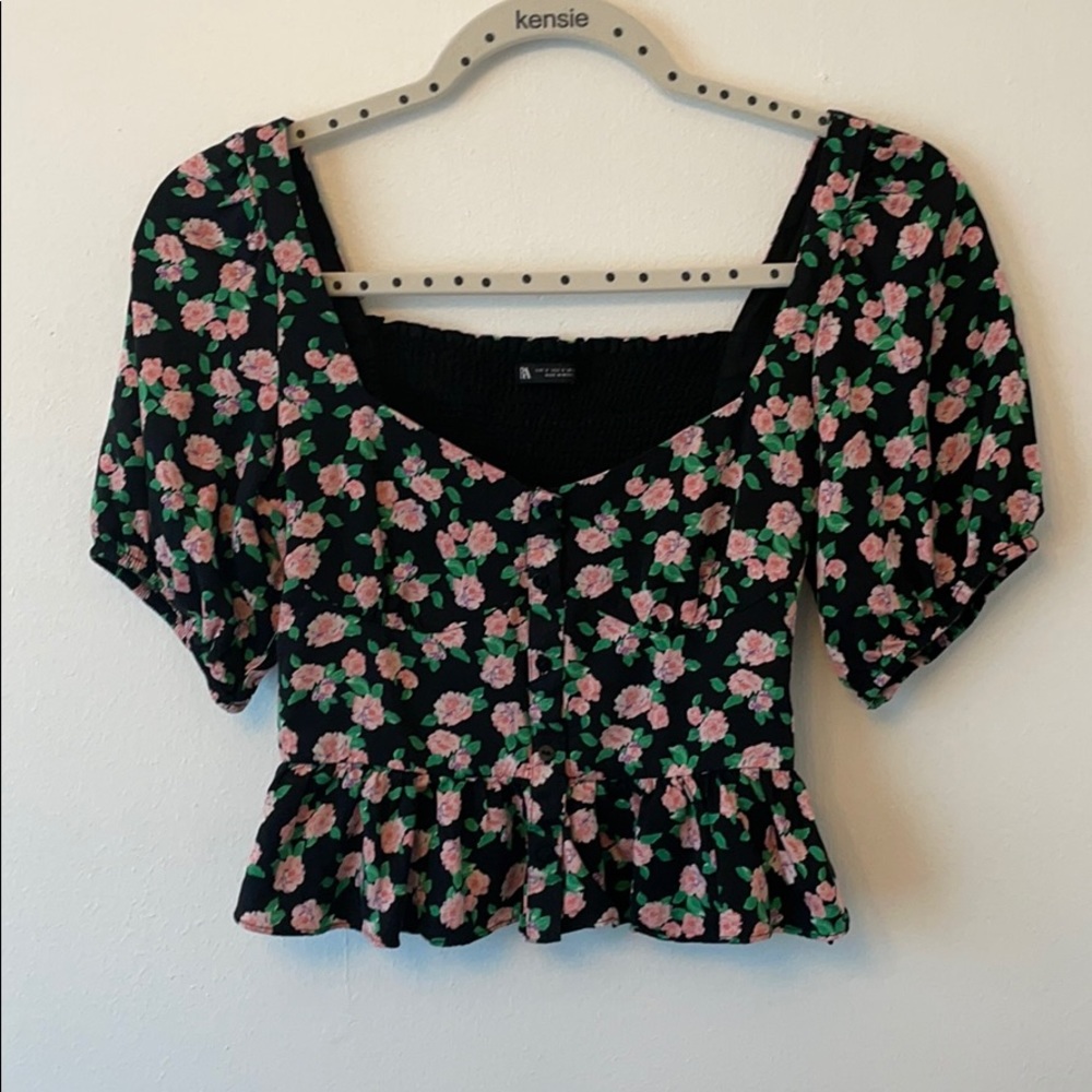 Zara floral crop shirt